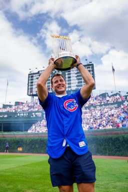 @Cubs: This one belongs in a frame. https://t.co/FU8dX90ssk