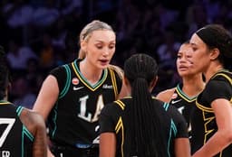 Sparks Fall 84-78 to the Valkyries