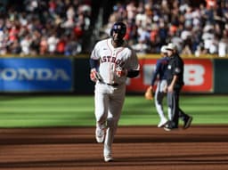 Astros snap Rays' 9-game win streak on Yordan Alvarez ...
