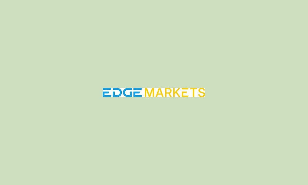 Polymarket $400M funding $15B val + POLY TGE Q1'26 airdrop + perps + Hyperliquid HYPE ETF scrutiny + Nasdaq private valuation markets + prediction markets launch + voting revamp delay + insider trading arrest + Spain ban + KYC denial + Grayscale HYPG amendment + a16z whale accumulation + Kalshi CFTC perps approval + Coinbase perps + 5-min BTC prediction markets + Wintermute prediction market liquidity + Speed Labs seed + Galaxy OTC prediction markets + Kalshi altcoin perps filing + Arthur Hayes HYPE bullish + Grayscale HYPG fee war + HYPE revenue ranking + Hyperliquid $4.2M daily fees + EDGE Markets $29.2M Series A