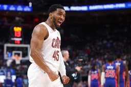 NBA trade and free agency tracker: Donovan Mitchell goes ...