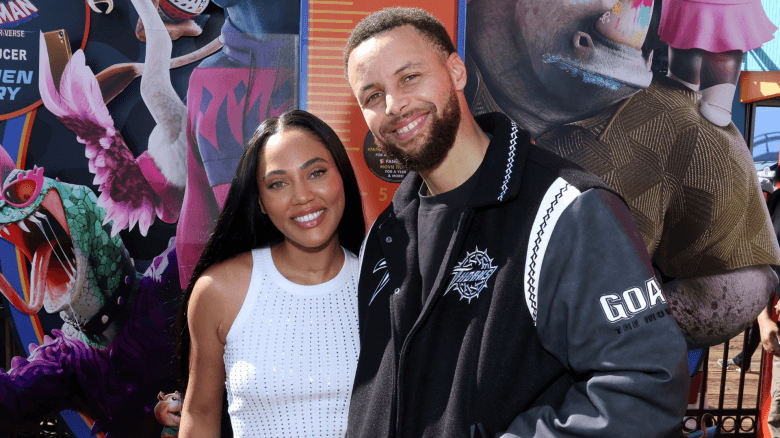Warriors’ Stephen Curry Announces Personal News During Busy Offseason