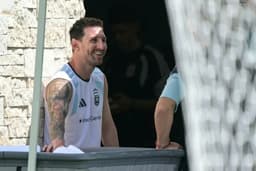 Messi eyes second World Cup crown at the scene of his ...