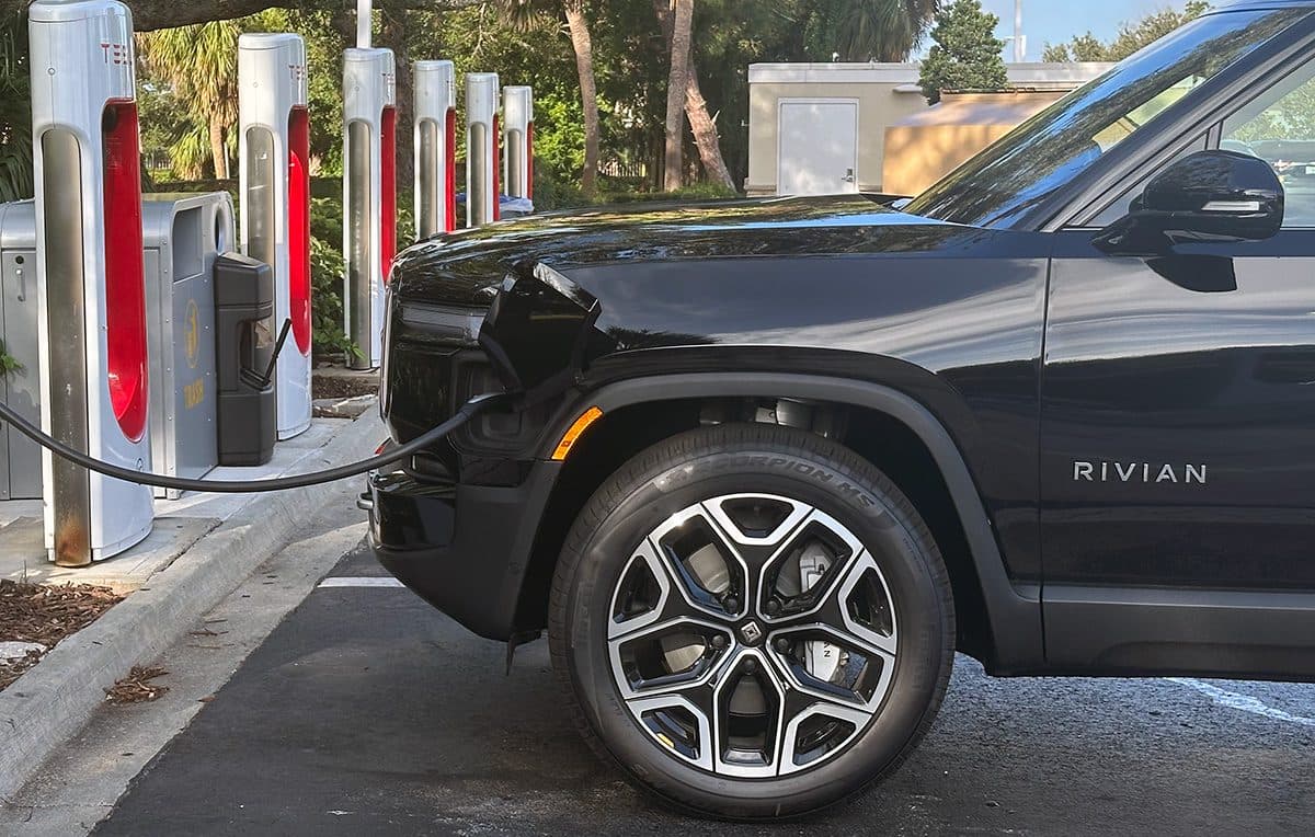 BYD & megawatt charging demos accelerate practical ultra-fast charging