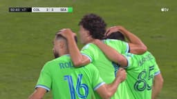 @MLS: STOPPAGE-TIME EQUALIZER 👀

Caden Clark strikes from 25 yards out to bring @SoundersFC even, 3-3. htt...