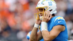 'What is he looking at?'- Justin Herbert bluntly called out ...