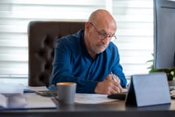 Can You Collect Social Security While Still Working in 2026? Here's How It Works.