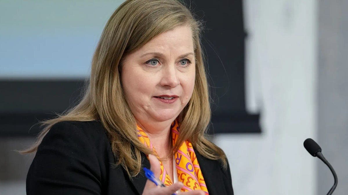 Federal Reserve's Bowman Signals Crypto Regulatory Shift as Stablecoin Rules Advance