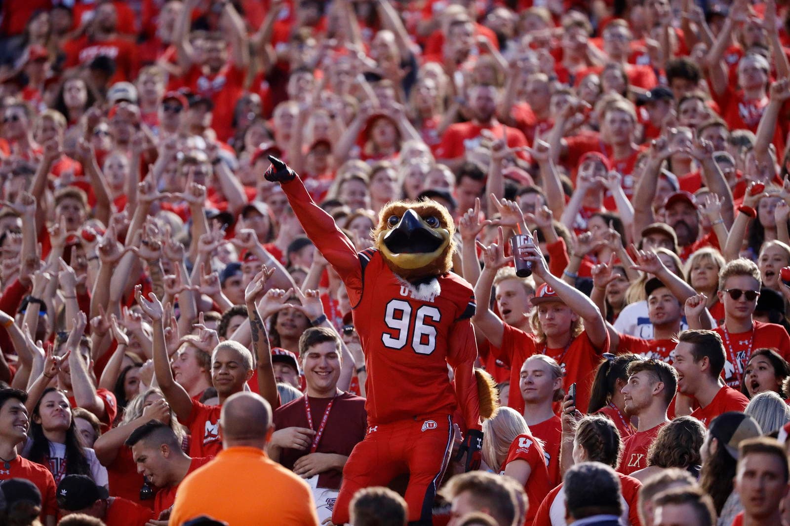 Elite Utah defensive prospect Fine Taufatofua Vailahi details ...