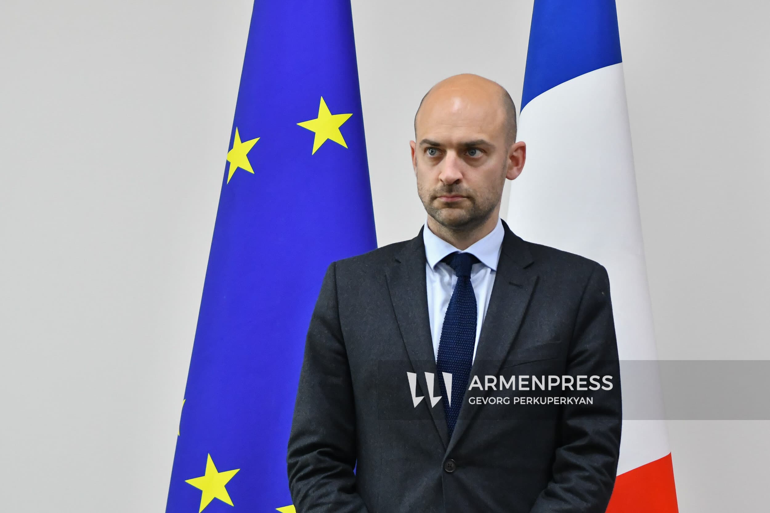 
      France says sanctions will remain until Iran abandons nuclear program - ARMENPRESS Armenian News Agency
    