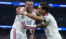 Kylian Mbappe's stunning record against Barcelona gives ...
