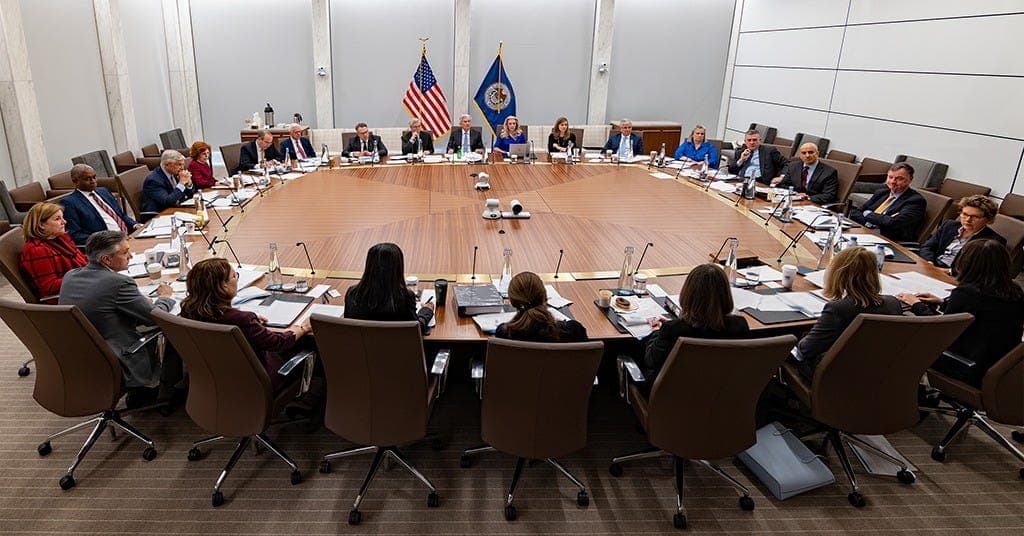 Supreme Court Signals Doubt Over Trump Move to Oust Fed’s Lisa Cook