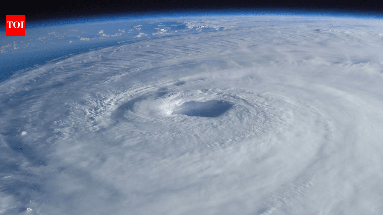 US scientists analysed 55 storm and atmospheric variables ...