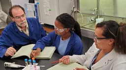 UNCP Neuroscientist Ben Bahr Receives Sigma Xi Wyatt Technology Transfer Award for Alzheimer's Research