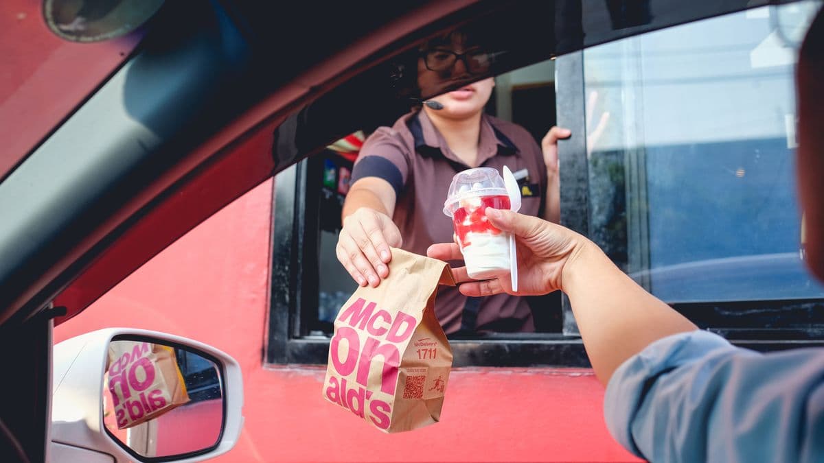 'I worked at McDonald's and you should turn up at 1 time of day for free ...