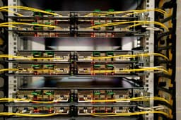 AI data-centre race builds $1 trillion lease burden for Big ...
