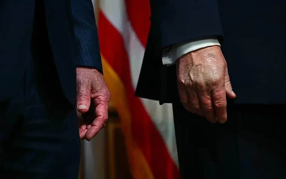 Viral photo of Trump and RFK Jr. hands fuels health debate