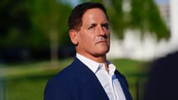 Mark Cuban feud with the Dallas Mavericks owners ...