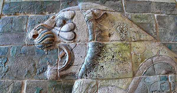 Iran unravelled, a little, by Paul Buhle (Le Monde diplomatique - English edition, February 2026)