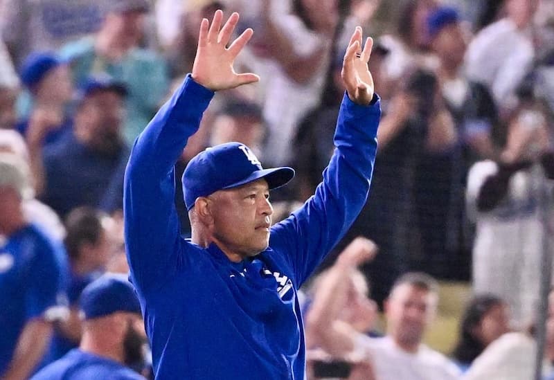 Why Dave Roberts views age of Dodgers roster as positive amid ...