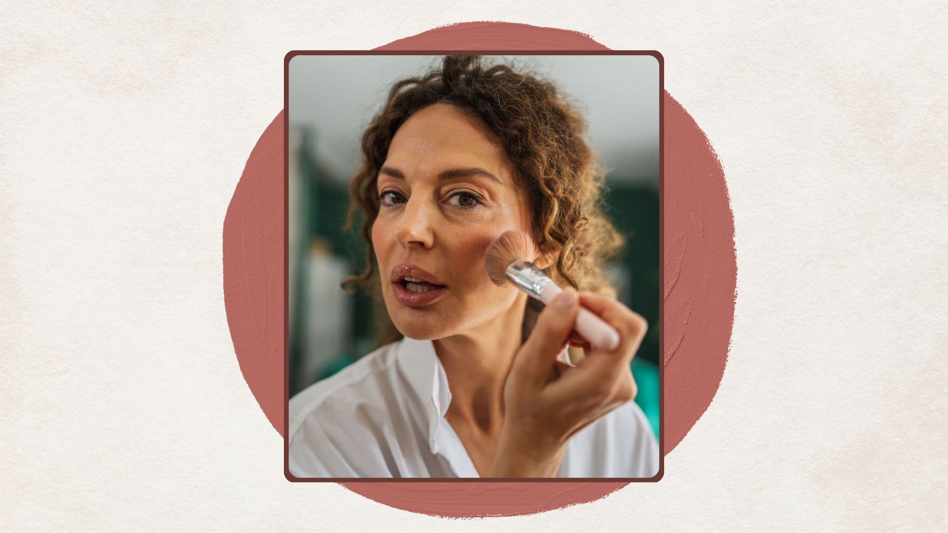Makeup artists say this simple 'sunset blush' trick is the easiest way to perk up a tired-looking complexion