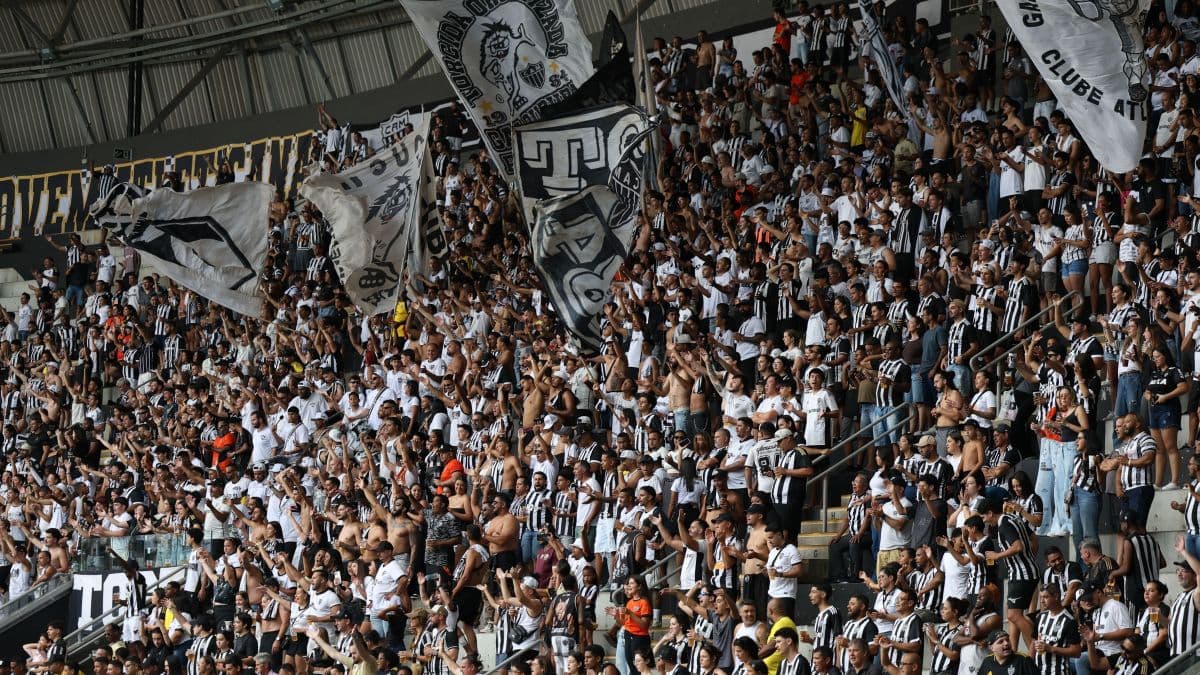 CEO do Atlético-MG revela relação com a torcida: "Ouvir pessoas"