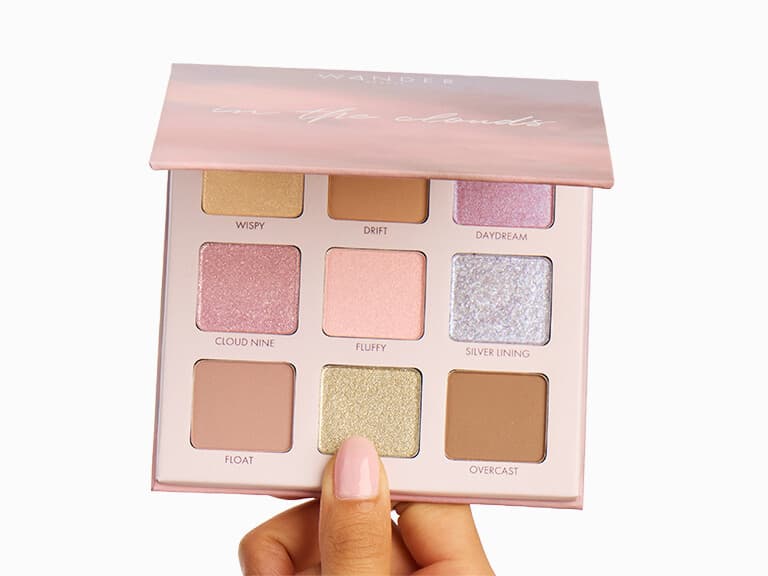 Wander Beauty In The Clouds Eyeshadow Palette
