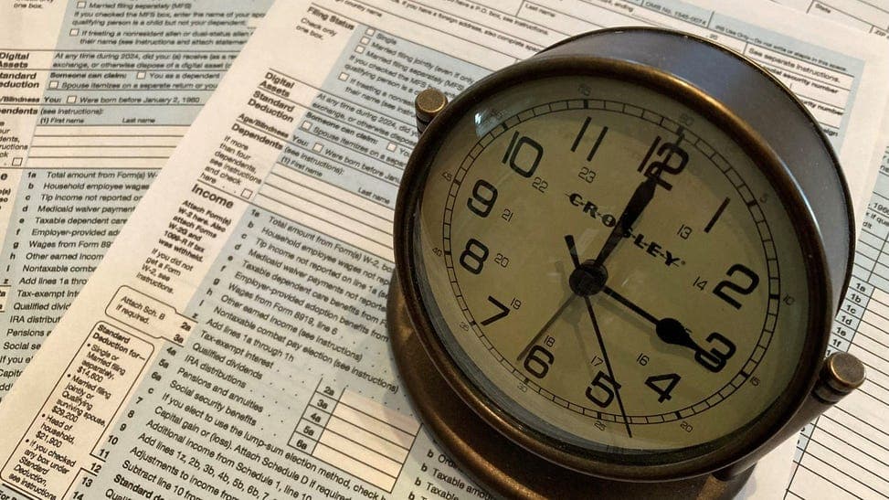 When is IRS tax deadline? How to check status of your refund