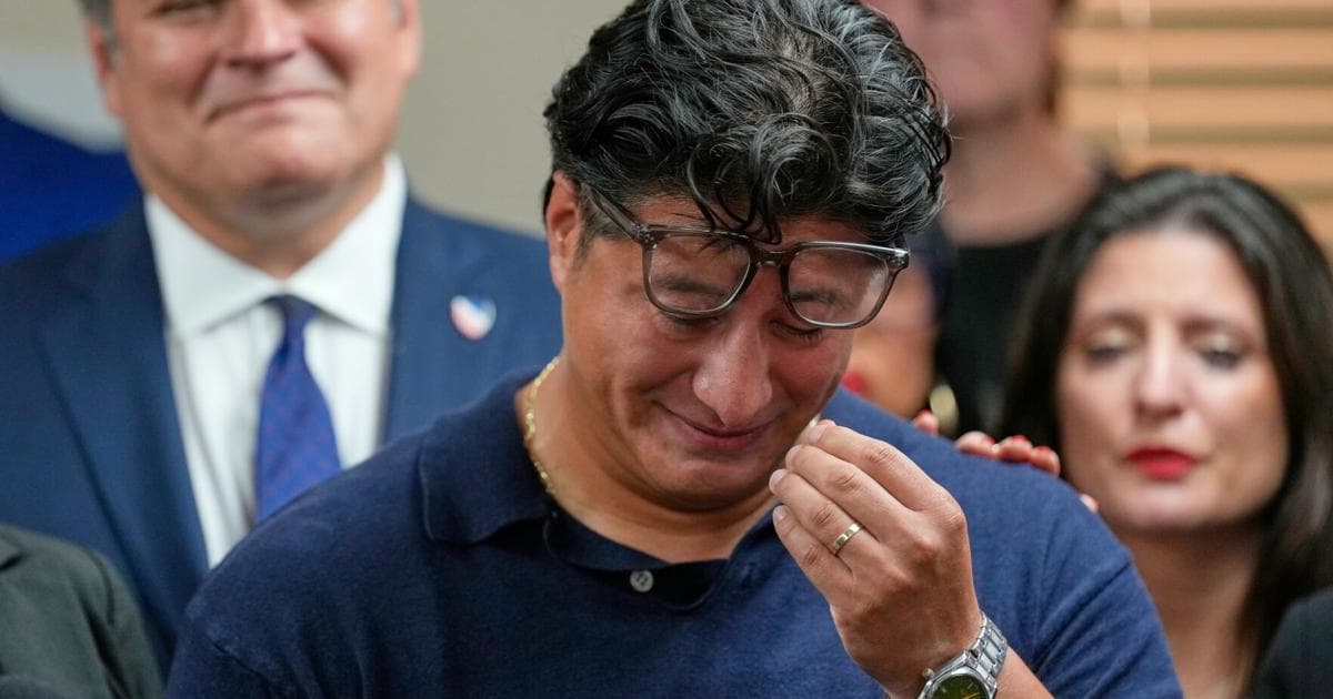 Family demands an independent probe after ICE officer ...
