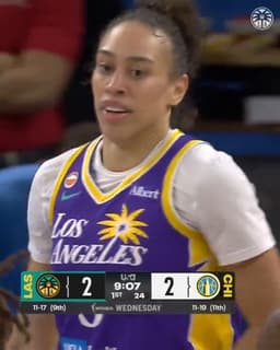 @LASparks: Dearica feeling 22! 

22 PTS | 14 REB | 4 AST | 8-12 FGM https://t.co/nKU4r5kxBN