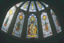 Anthropic Forms PAC to Shape AI Policy Ahead of Midterms | Startup Fortune