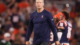Illinois splits with defensive coordinator Bobby Hauck after ...