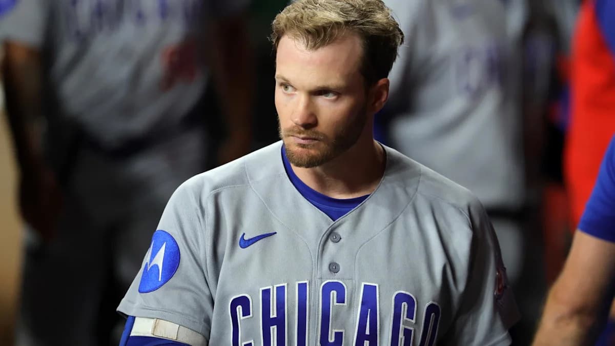 Should the Kansas City Royals Sign Ian Happ in MLB Free ...