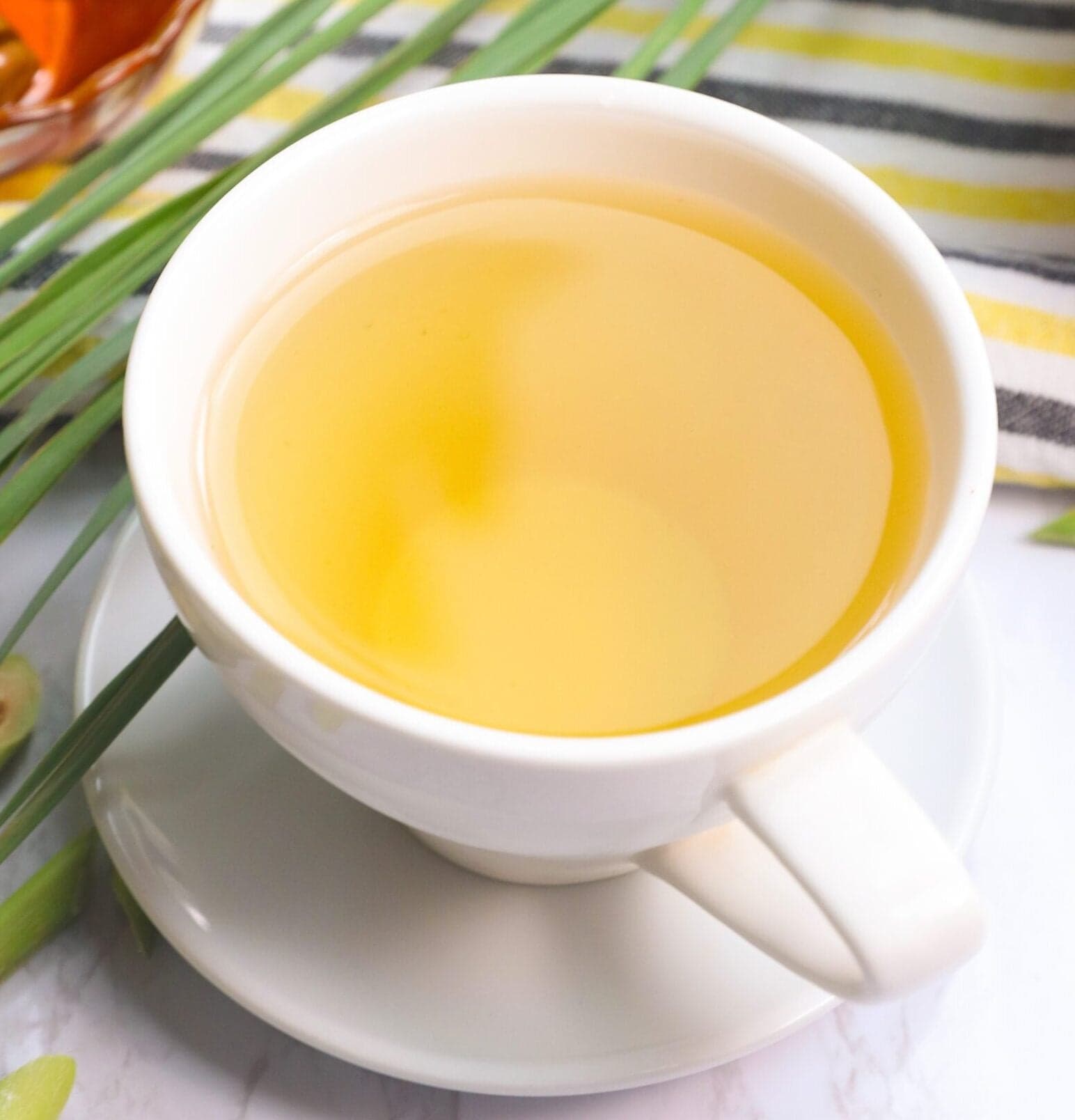 Homemade Lemongrass Tea Recipe - Immaculate Bites