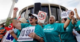 Federal Judge Blocks Texas Immigration Law Before Rollout as State-Federal Fight Escalates