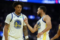 Warriors dominate shorthanded Lakers for 1st preseason win