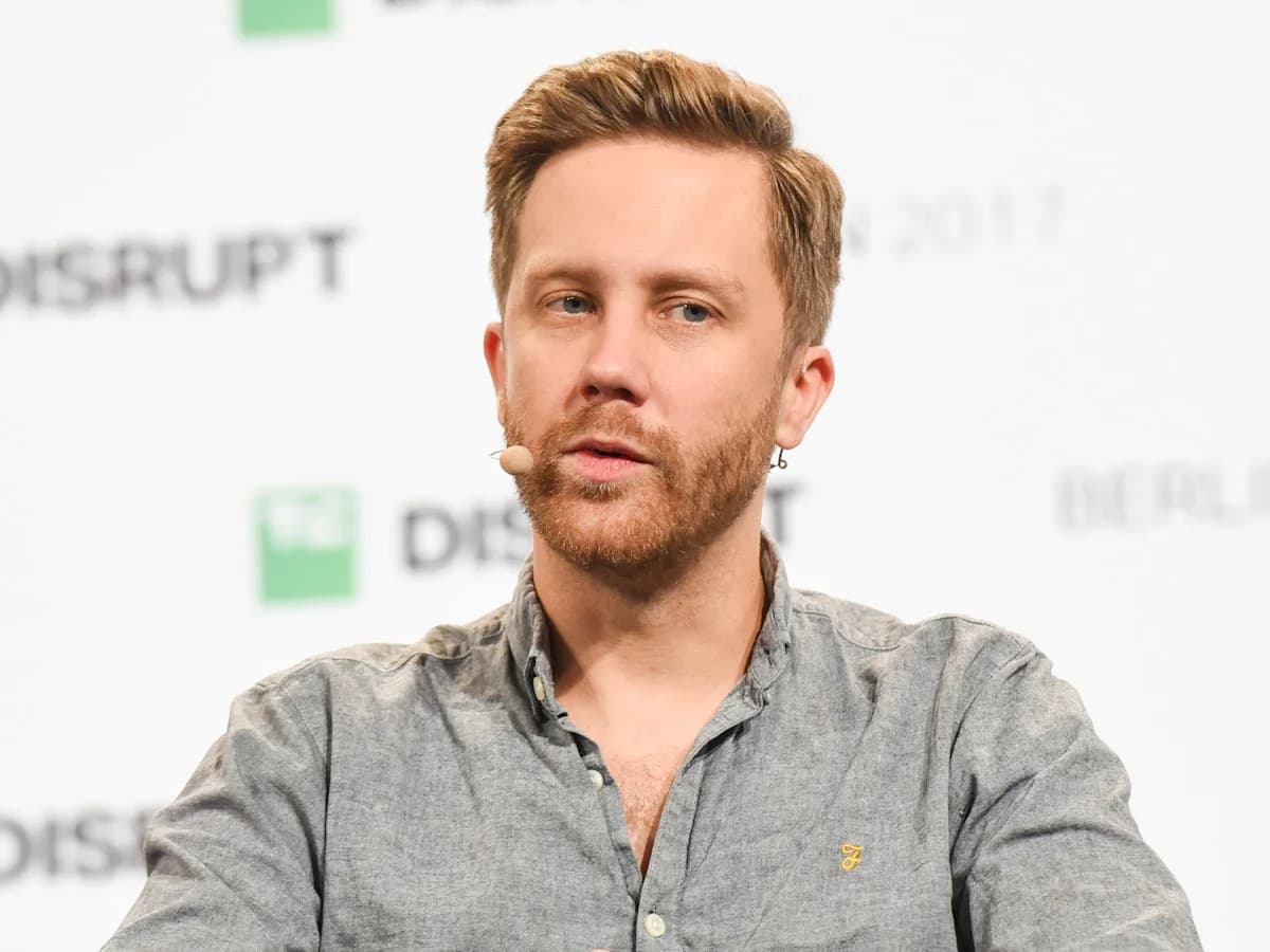 Anthropic's latest big-name hire: Monzo cofounder Tom ...