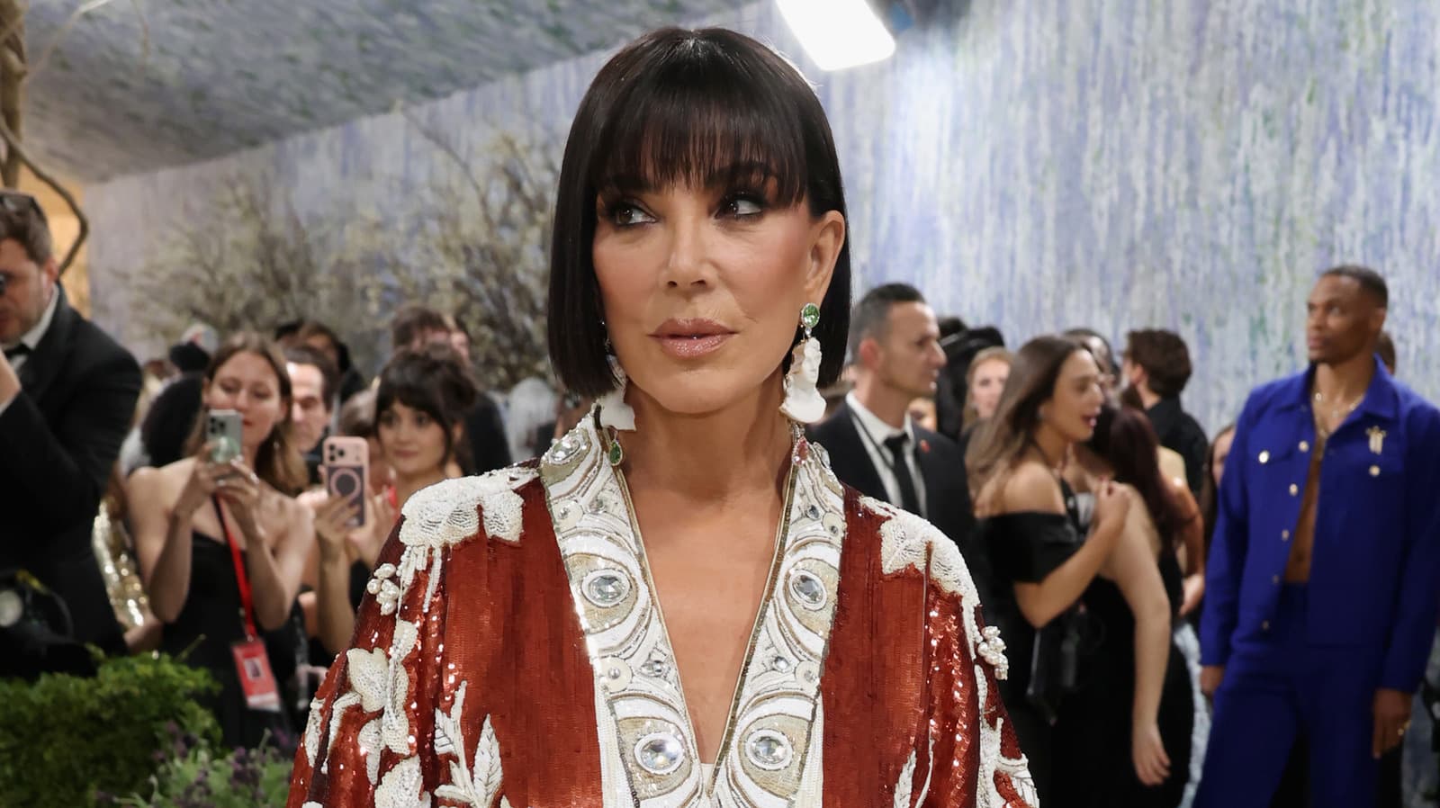 10 Times Kris Jenner Proved Short Hair Doesn't Have To Be Boring