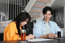 亡くなったはずの田中麗奈“麻衣子”が現れる＜親愛なる夫へ