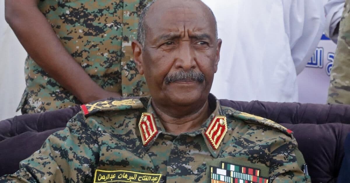 البرهان يتعهد بدحر الدعم السريع واستعادة السيطرة على