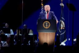 Trump ramps up war on regulations with 702 cuts in pipeline