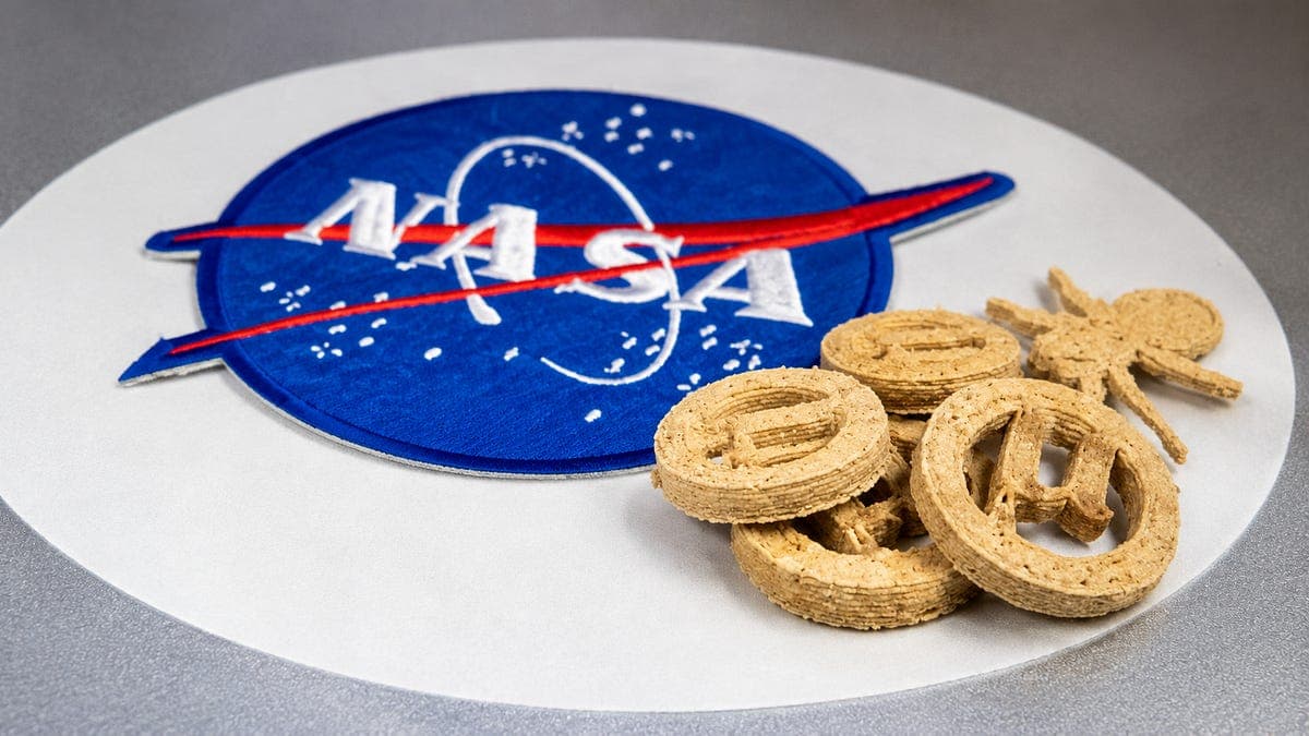 American researchers plan to “recycle” plastic by putting it in your food