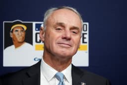 MLB counters MLBPA's economic proposal, intends to pursue salary cap