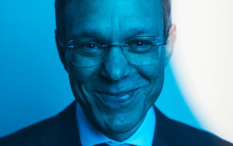 Harvard's Avi Loeb to lead White House UFO investigations