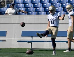 Navy football, with freshman kicker, sees special teams as its X factor