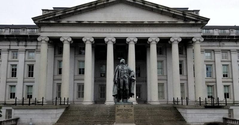 US Treasuries, emerging-market currencies diverge most ...