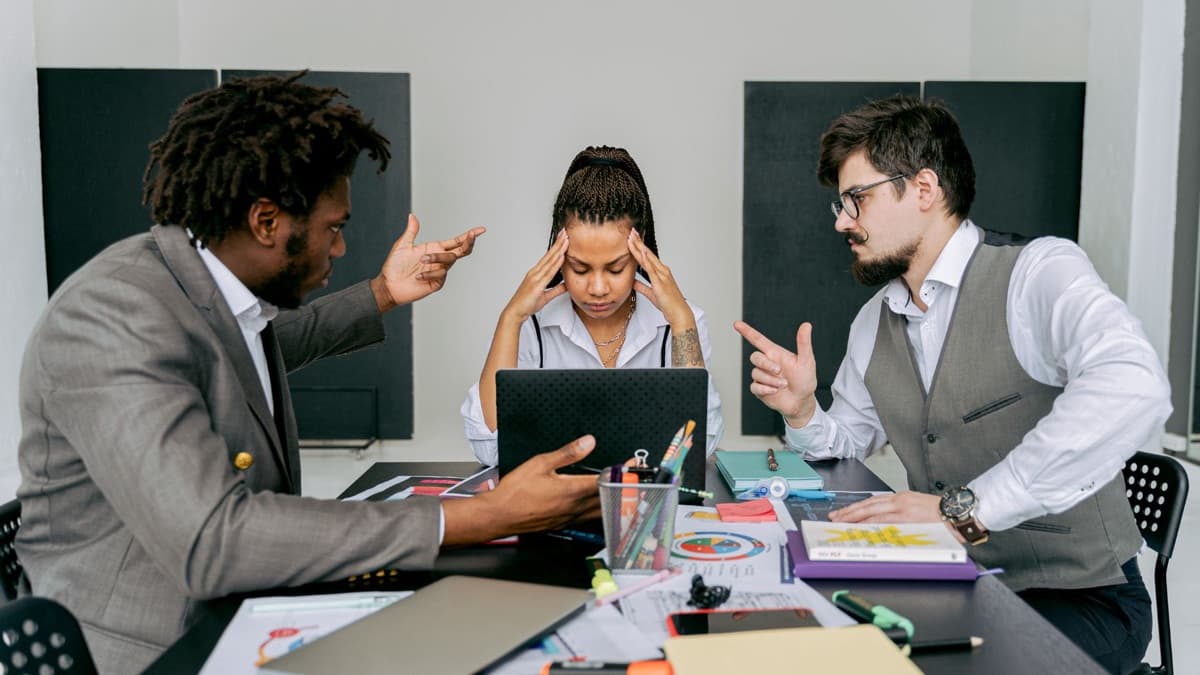 6 Signs Your Team Needs Communication Training