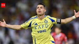 Jorge Jesus shuts down “Cristiano Ronaldo is selfish” claims from fans, reveals why Portugal star agreed to be subbed off in Al-Nassr’s 5-2 win | International Sports News - The Times of India