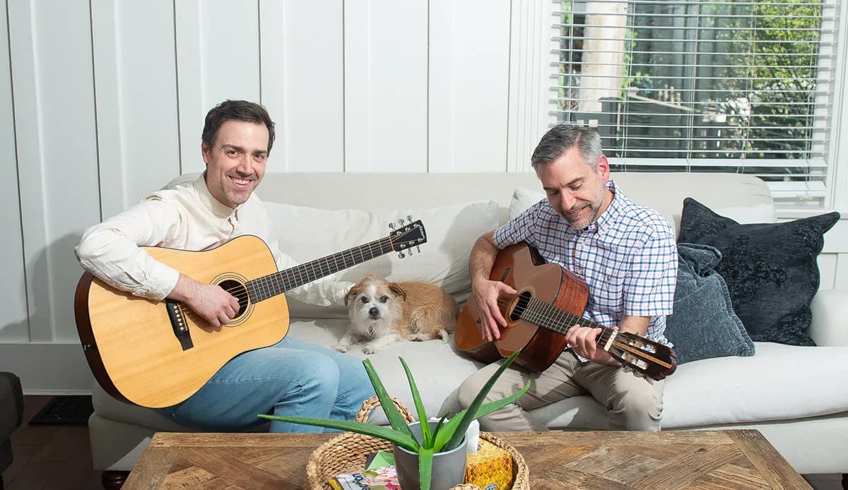 6 Easy Two-Finger Guitar Chords That Sound Beautiful