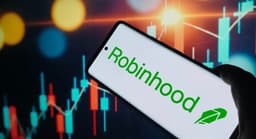 Wolfe Cuts Robinhood (HOOD) Price Target by 30% as Crypto Slump Drags Stock Down - TipRanks.com